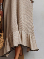 Contrast Piping And Flared Hem Knit Midi Dress