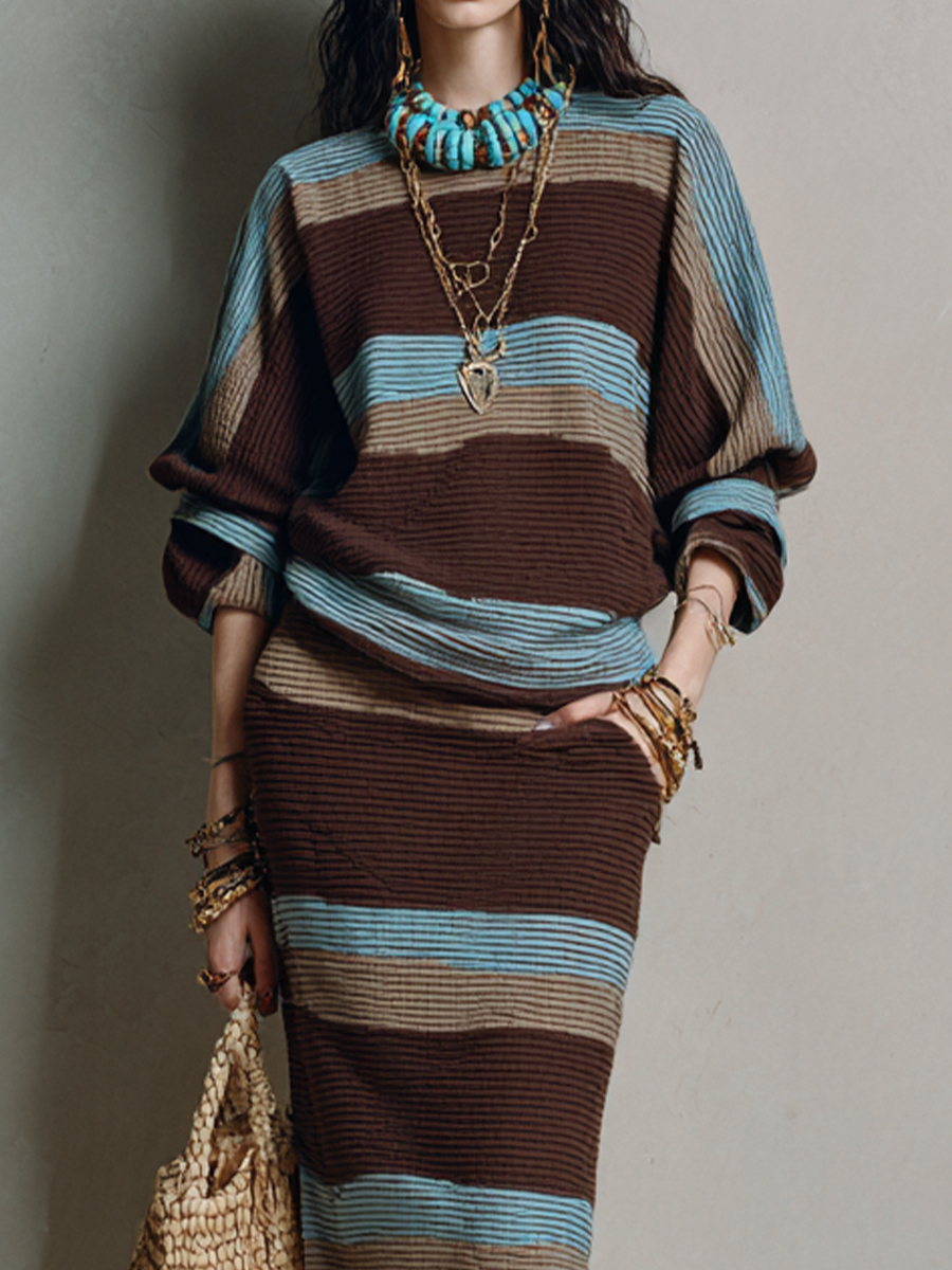 Relaxed Vintage Oversized Sweater & Column Midi Skirt Outfit
