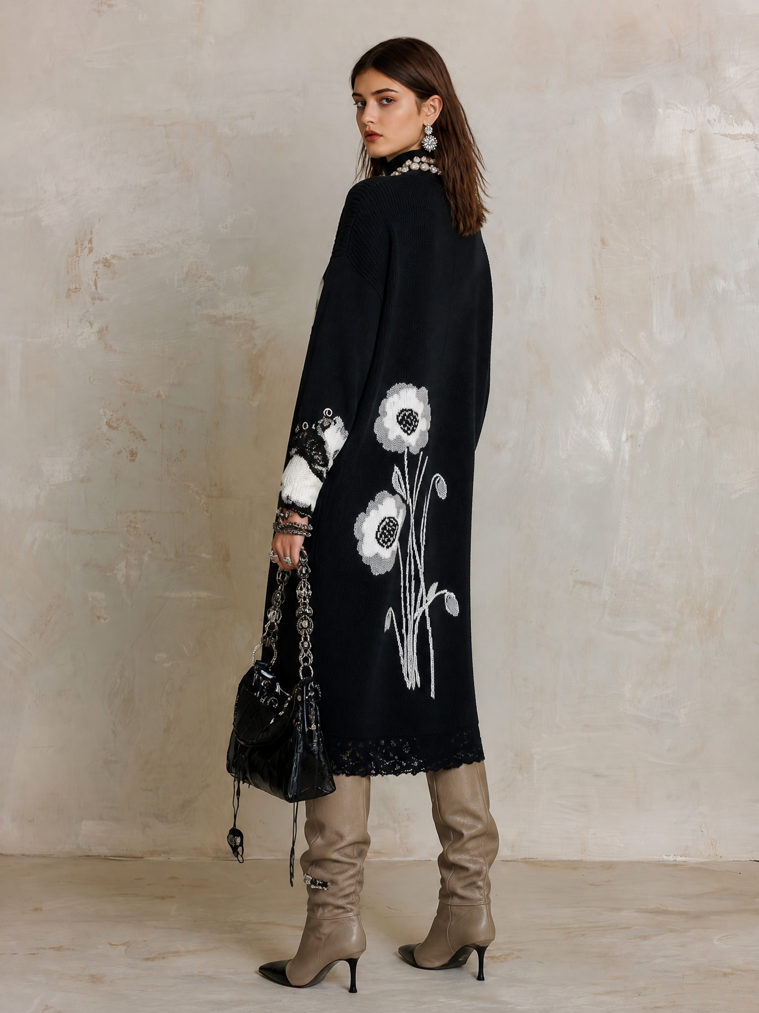 Quiet Luxury Soft Knit Oversized-Fit Black Floral Jacquard Tunic Dress